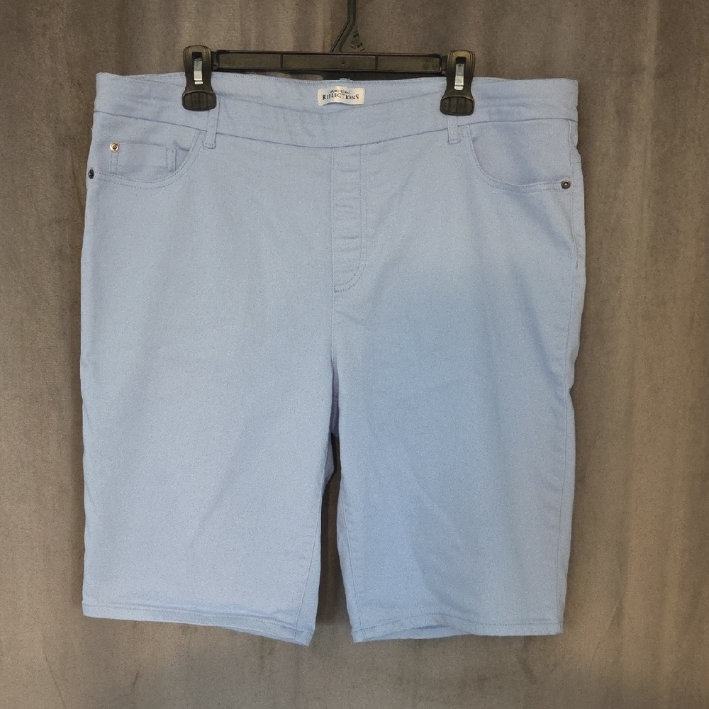 Size 18 Northern Reflections Blue Shorts Classic Summer Style